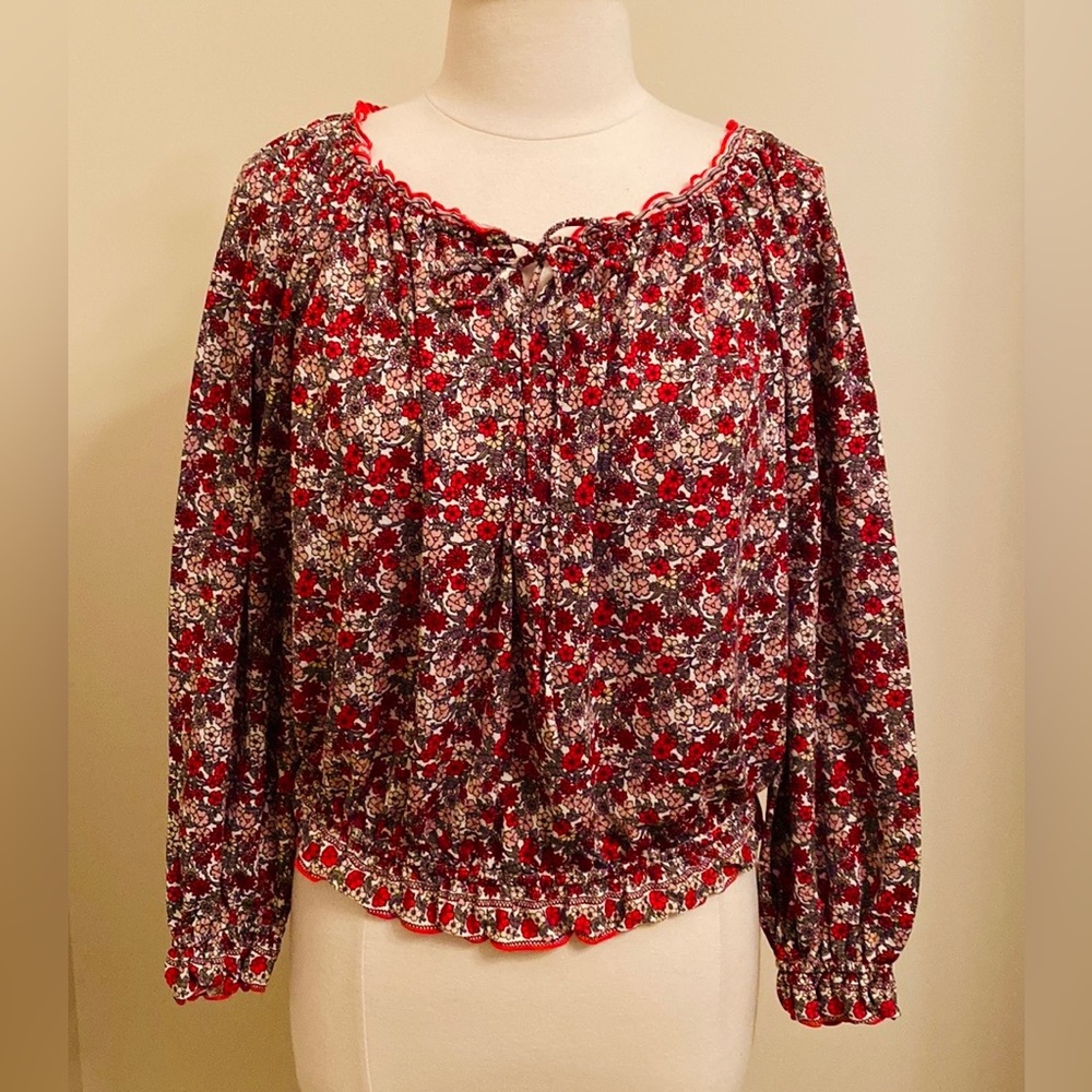Max Studio Red Floral SZ M Boho Revival Romantic Cottagecore Prairie Ruffled Top